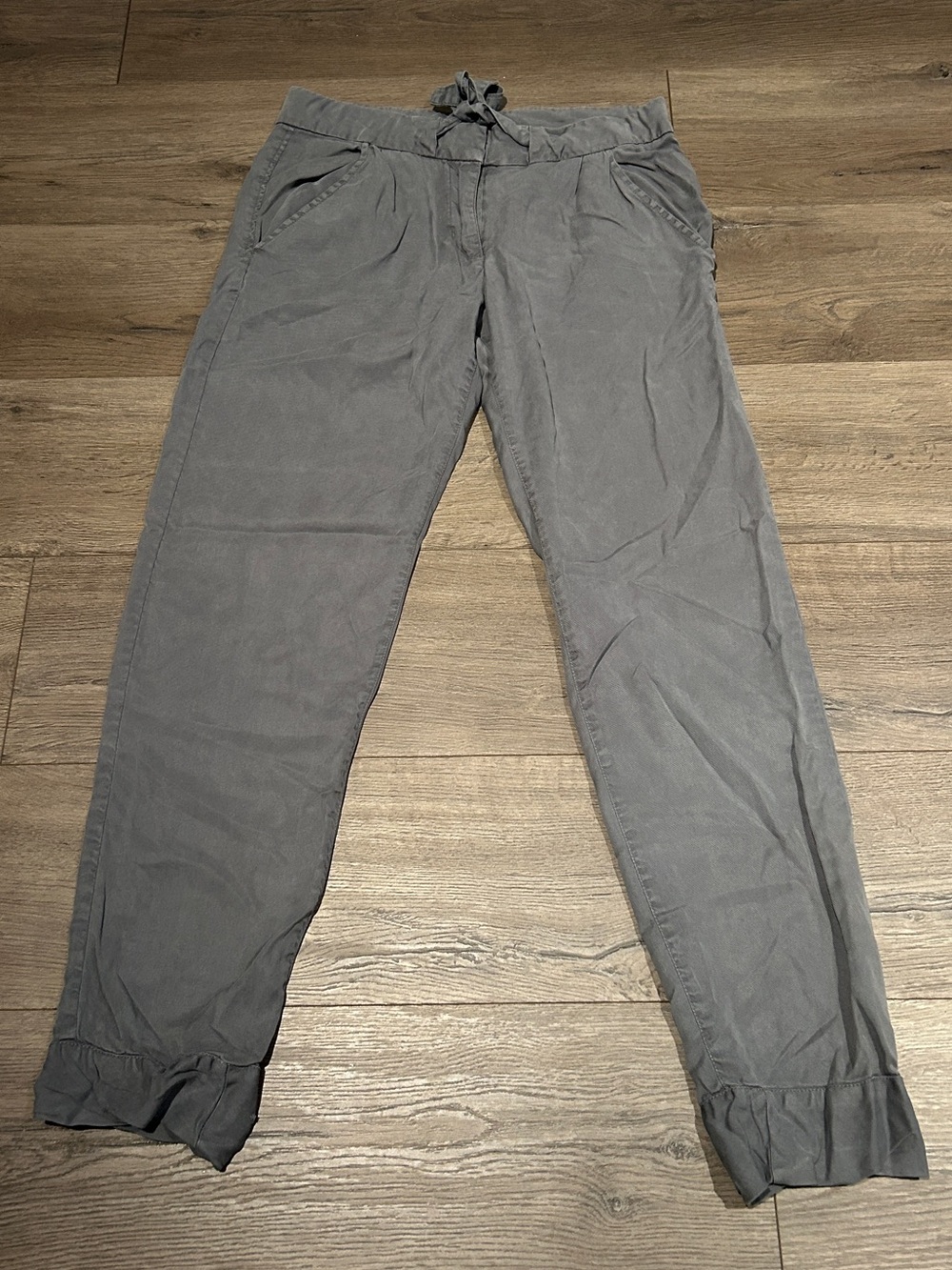 Tahari Gray Drawstring Waist Casual Chinos